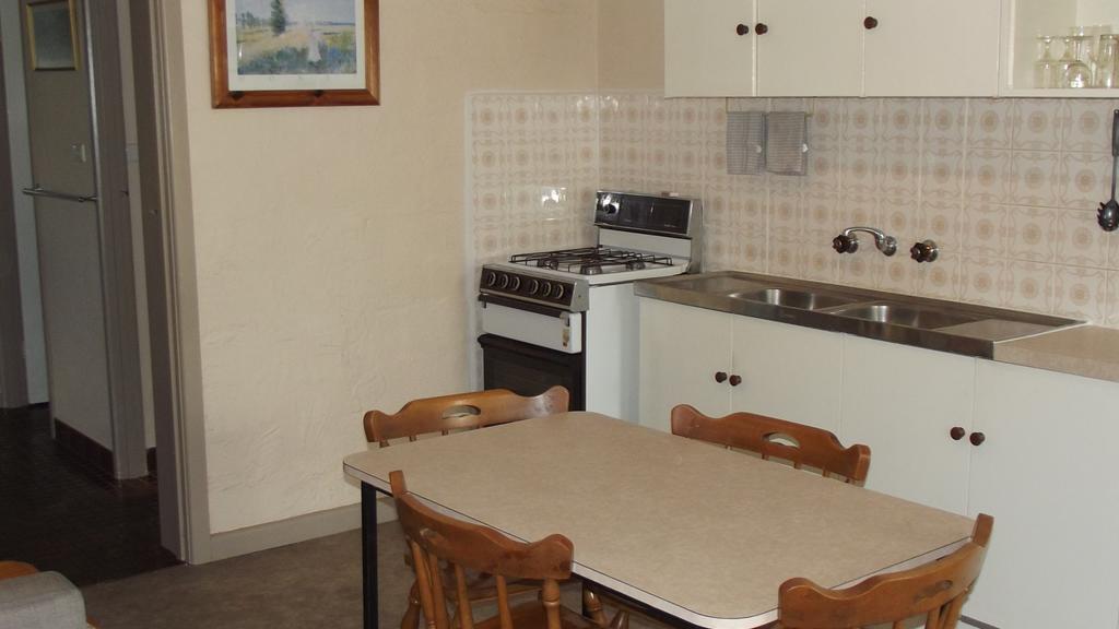 Lakes Entrance Holiday Units Экстерьер фото